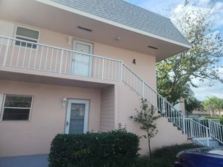 18081 SE Country Club Drive 4-35, Tequesta, FL 33469