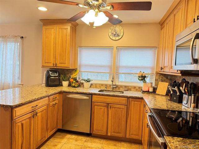 92 Southaven Avenue, Mastic, NY 11950