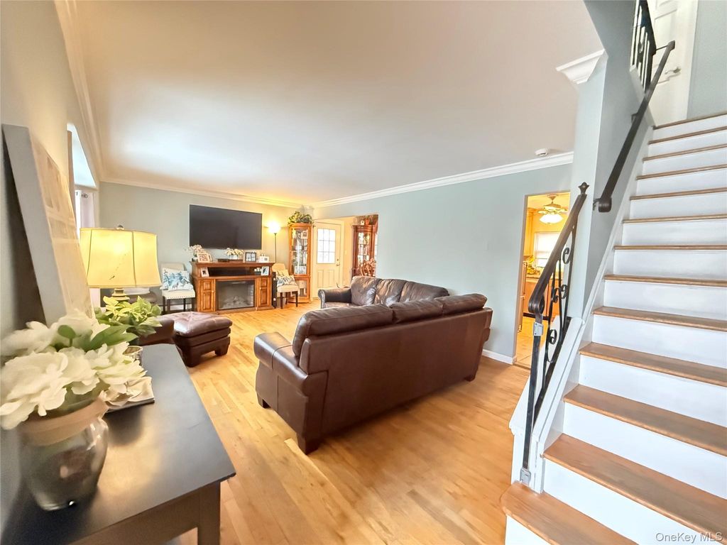 92 Southaven Avenue, Mastic, NY 11950