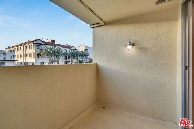 432 N Palm Drive 409, Beverly Hills, CA 90210