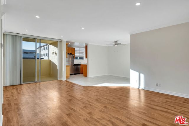 432 N Palm Drive 409, Beverly Hills, CA 90210