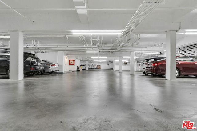 432 N Palm Drive 409, Beverly Hills, CA 90210