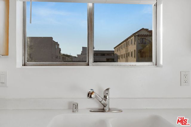 432 N Palm Drive 409, Beverly Hills, CA 90210