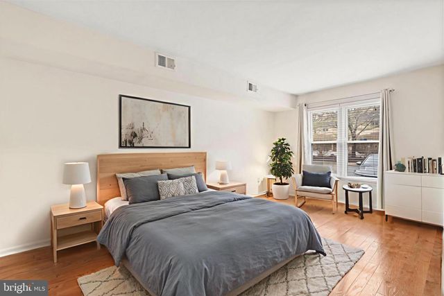 69 MAIN ST, Chesterbrook, PA 19087