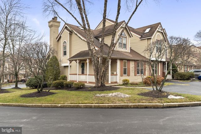 69 MAIN ST, Chesterbrook, PA 19087