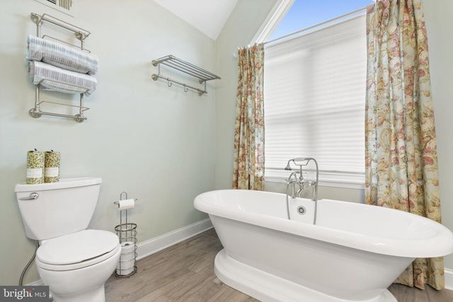 69 MAIN ST, Chesterbrook, PA 19087