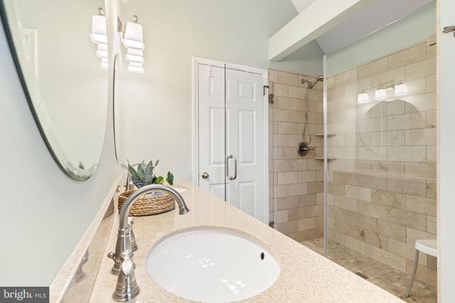 69 MAIN ST, Chesterbrook, PA 19087