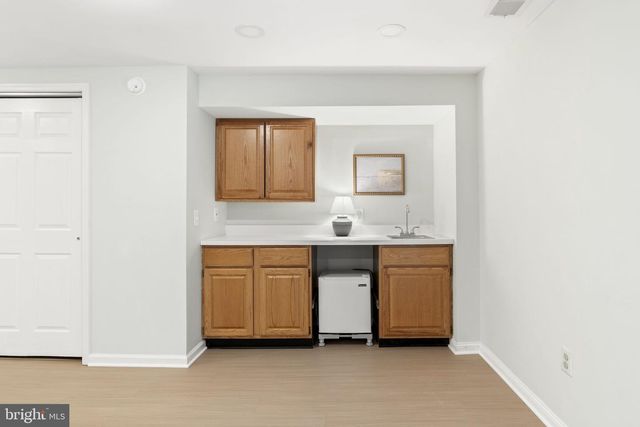 69 MAIN ST, Chesterbrook, PA 19087