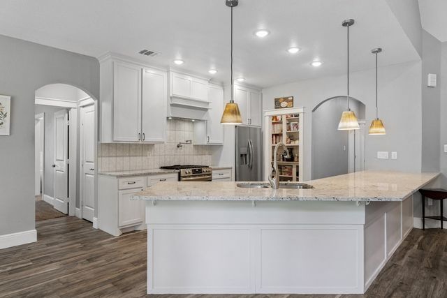 234 County Rd 2309, Mineola, TX 75773