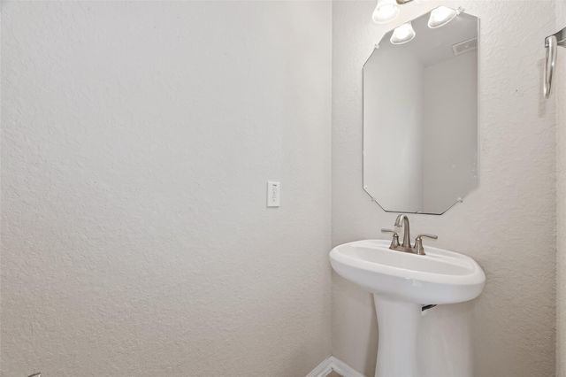 19038 Winding Stream Lane, Houston, TX 77084