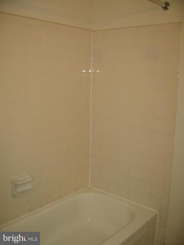 14827 BELLE AMI DR, Laurel, MD 20707