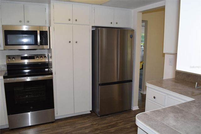 2608 ONEIDA ROAD, Venice, FL 34293