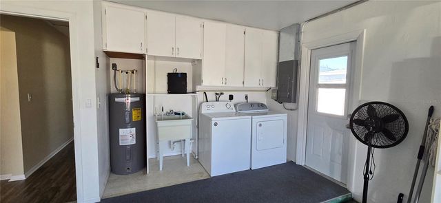 2608 ONEIDA ROAD, Venice, FL 34293