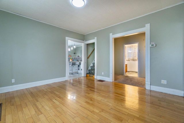 1515 Mineral Point Avenue, Janesville, WI 53548