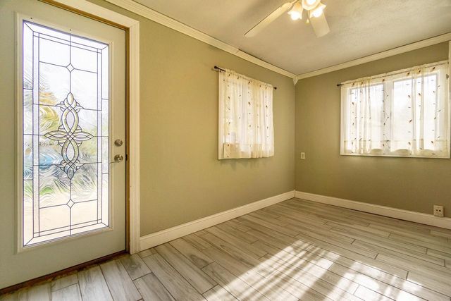 1515 Mineral Point Avenue, Janesville, WI 53548