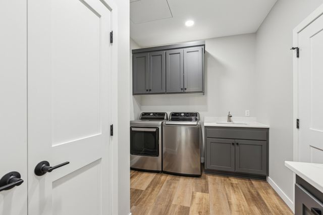 3613 Crestwood Ridge NE, Alexandria, MN 56308