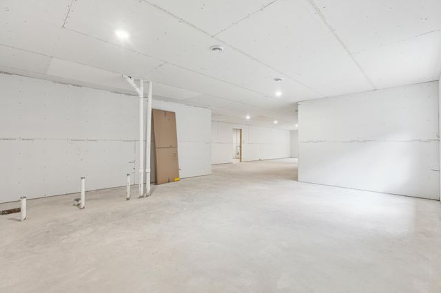 3613 Crestwood Ridge NE, Alexandria, MN 56308