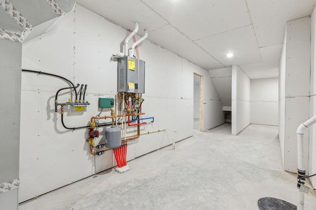 3613 Crestwood Ridge NE, Alexandria, MN 56308