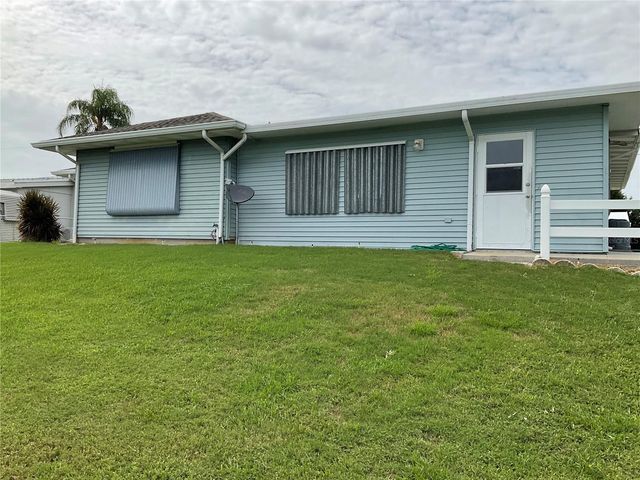2438 SE 32ND STREET, Okeechobee, FL 34974
