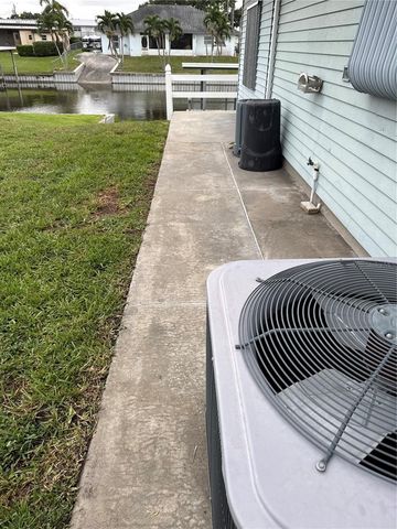 2438 SE 32ND STREET, Okeechobee, FL 34974