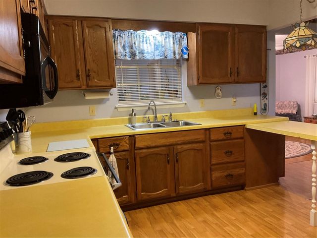 2438 SE 32ND STREET, Okeechobee, FL 34974