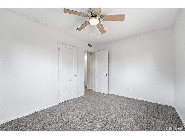 880 Tucson St, Aurora, CO 80011