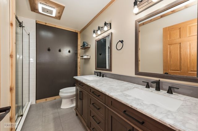 97 Crooked Creek Drive, Yorkville, IL 60560