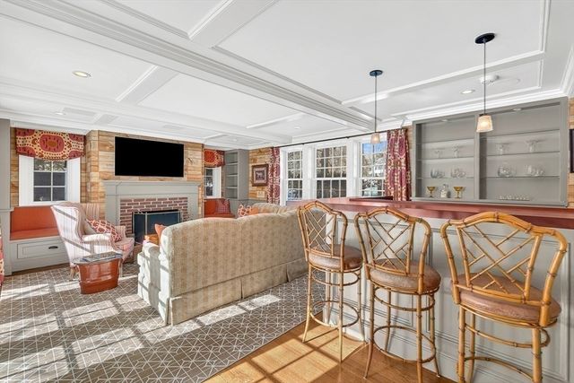 22 Valley Road, Wellesley, MA 02481