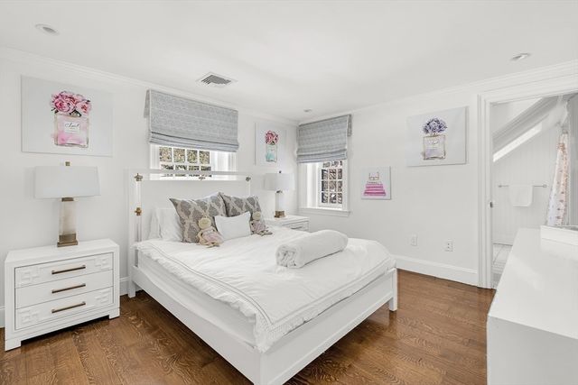 22 Valley Road, Wellesley, MA 02481