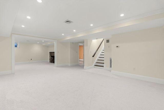 22 Valley Road, Wellesley, MA 02481