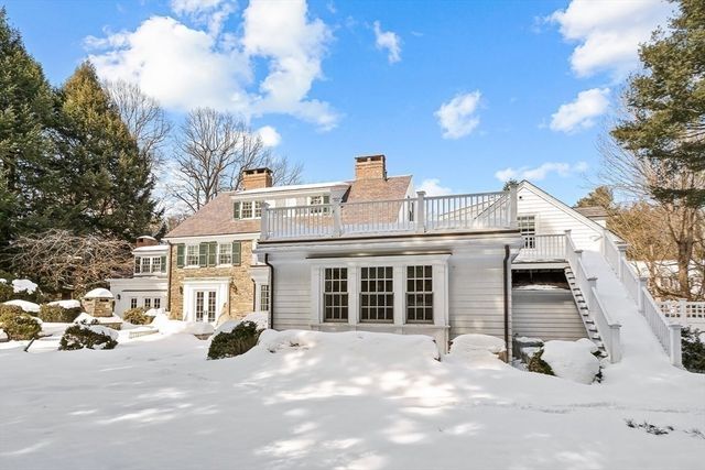 22 Valley Road, Wellesley, MA 02481