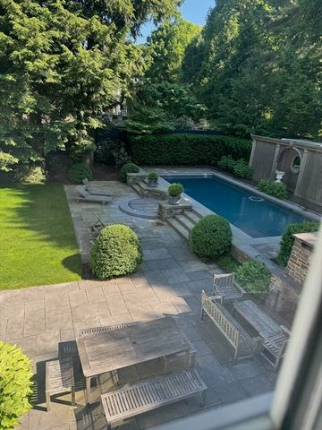 22 Valley Road, Wellesley, MA 02481