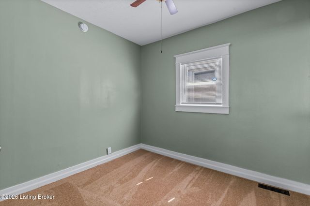 216 N 38th St, Louisville, KY 40212