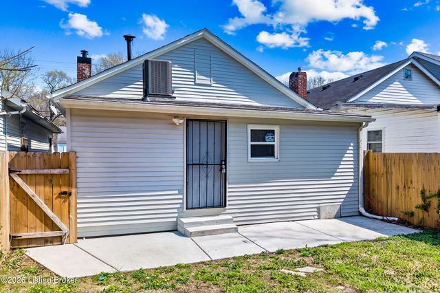 216 N 38th St, Louisville, KY 40212