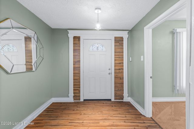 216 N 38th St, Louisville, KY 40212