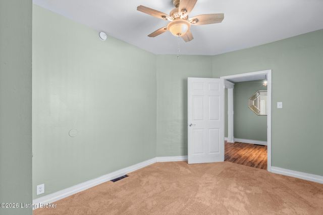 216 N 38th St, Louisville, KY 40212