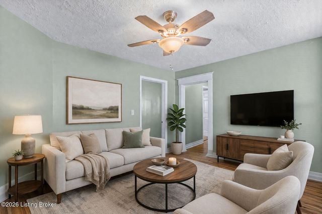 216 N 38th St, Louisville, KY 40212