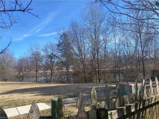 929 Still Harbor CIR, Chesapeake, VA 23320