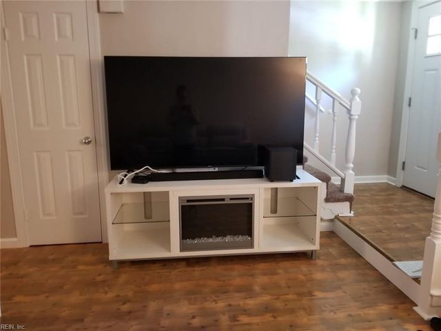 929 Still Harbor CIR, Chesapeake, VA 23320