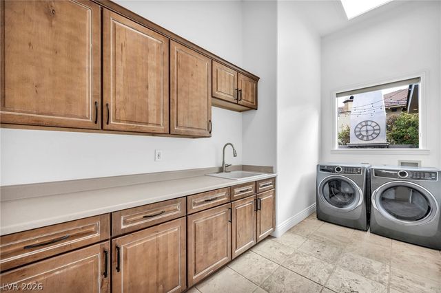 9317 Canyon Classic Drive, Las Vegas, NV 89144