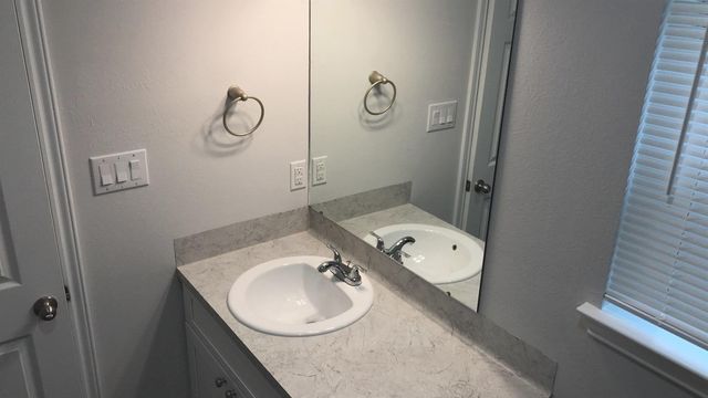 8102 Caddo A, Houston, TX 77078