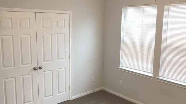 8102 Caddo A, Houston, TX 77078