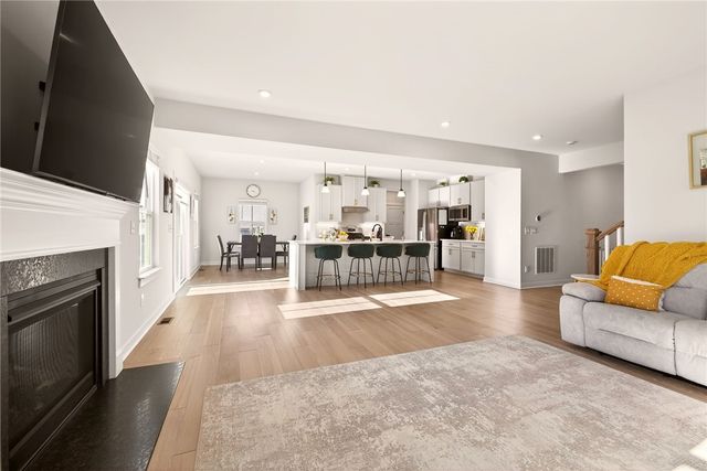 47 Robert Michaels Run, Penfield, NY 14526