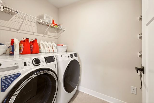 47 Robert Michaels Run, Penfield, NY 14526