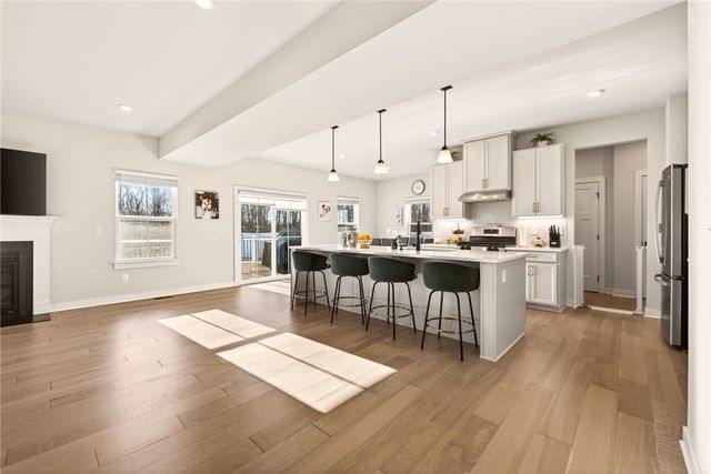 47 Robert Michaels Run, Penfield, NY 14526