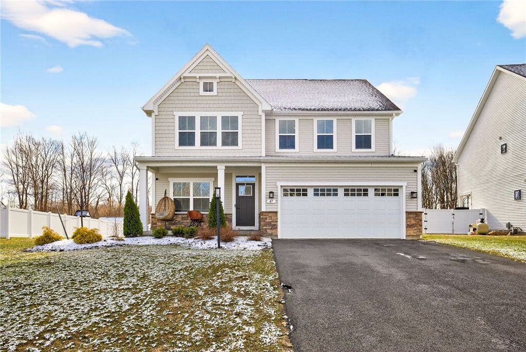 47 Robert Michaels Run, Penfield, NY 14526