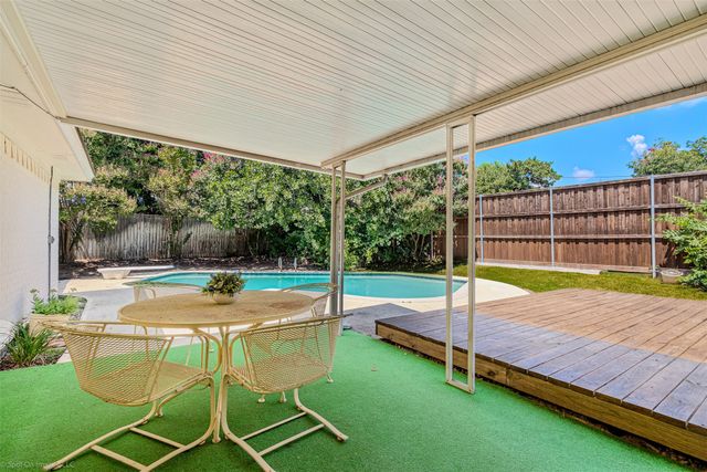 3605 Spring Valley Drive, Bedford, TX 76021