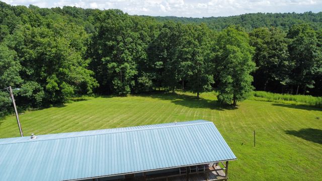 3130 Harris Cir, Palmyra, TN 37142