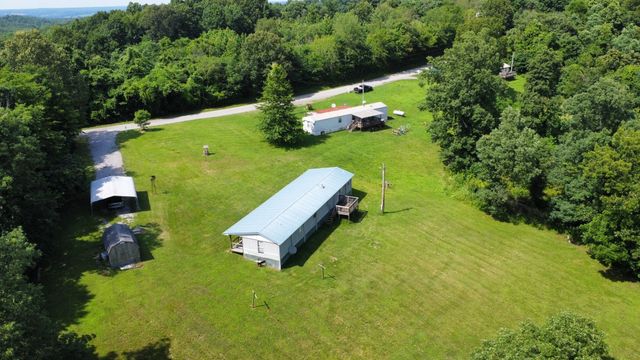 3130 Harris Cir, Palmyra, TN 37142