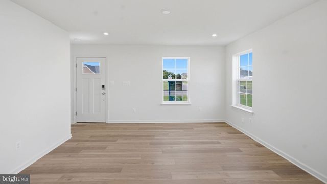 2376 WIND RIVER DR, Chambersburg, PA 17202